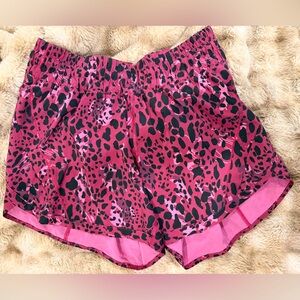 Lululemon track that shorts